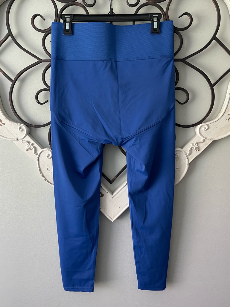 Women’s Betterme Set — image 3 of 8